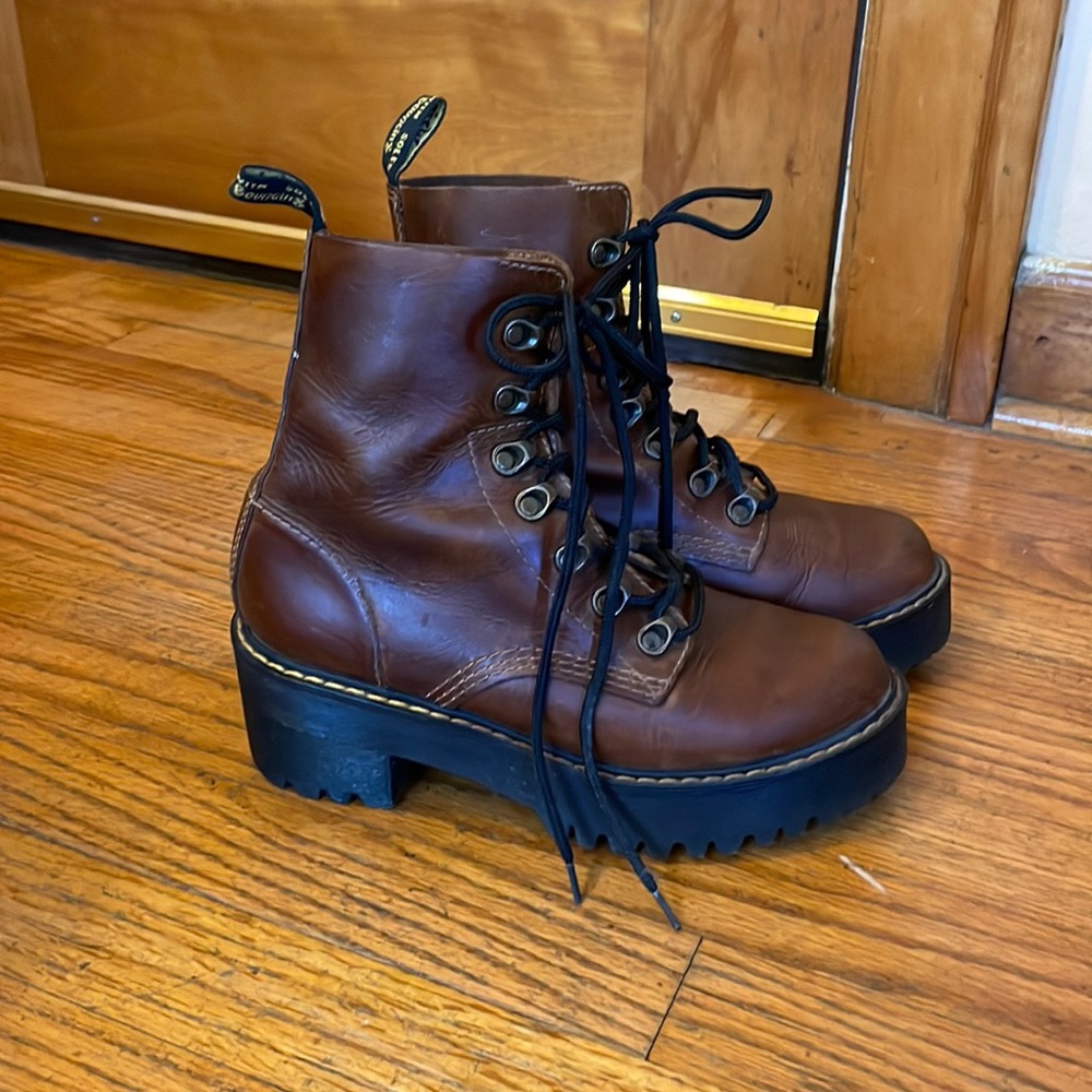 Dr Martens Leona butterscotch brown heeled boots 38